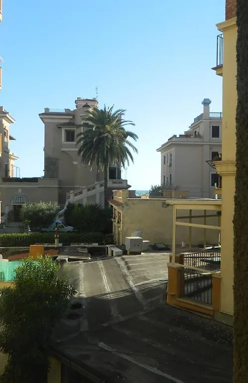 B&B Belle Epoque Lido di Ostia Bed & Breakfast